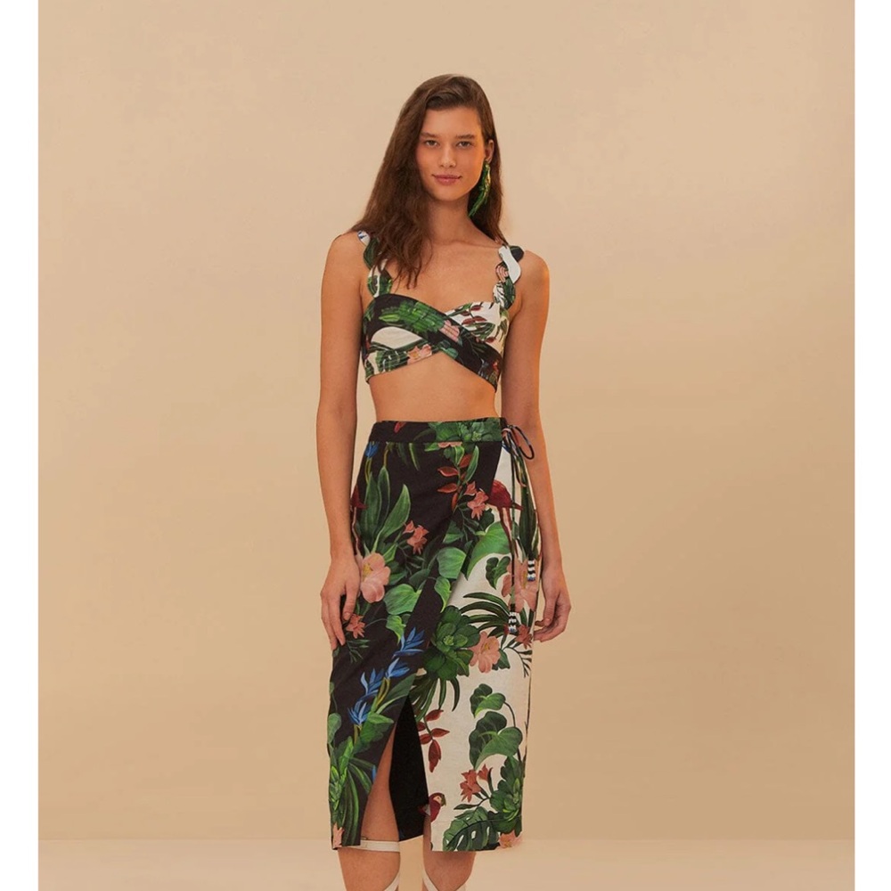 NWT FARM Rio Mixed Midnight Macaw Fiesta Lenzing™ Ecovero™ Euroflax™ Midi Skirt